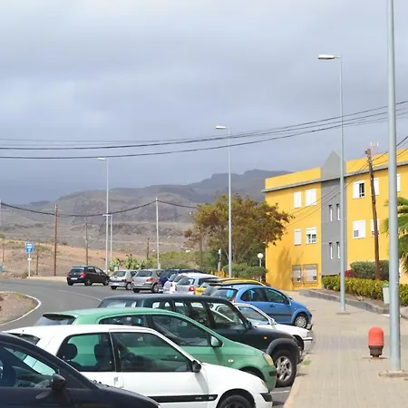 Homestay Fano's House - En Vivienda Particular Playa del Ingles (Gran Canaria)