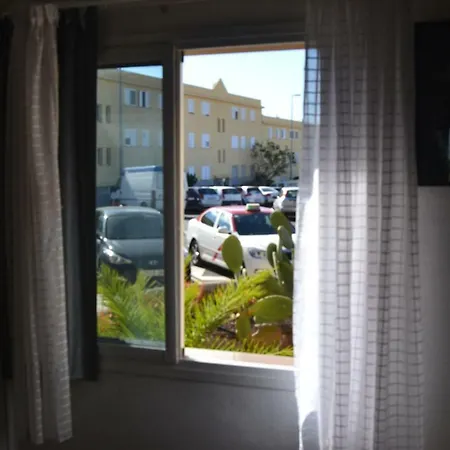 Fano's House - En Vivienda Particular Homestay *